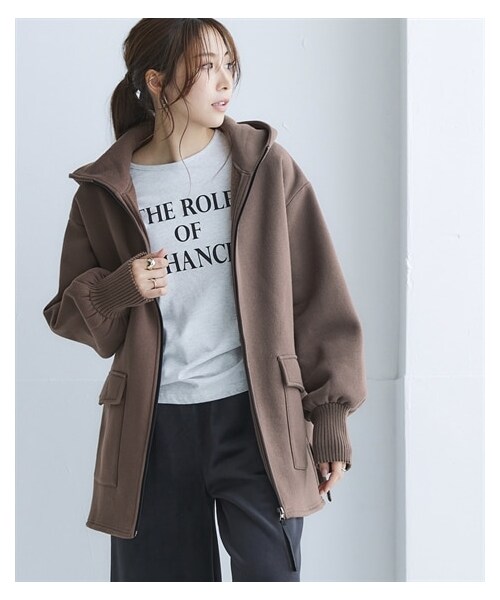 nissen（ニッセン）の「裏起毛リブ切替立衿ジップアップパーカーライトコート＜大きいサイズ有＞（ジャケット/アウター・レディース・オフベージュ/黒/インディゴブルー/モカ/ピンクベージュ/チャコールグレー/ブラウン・S/M/L/LL/3L/4L/5L/6L/8L/10L）」の8枚目の写真