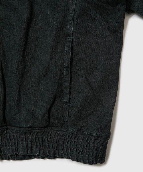 ADAM ET ROPE'(アダムエロペ)の「【THOUSANDS/サウザンズ】SELVAGE DENIM TRUCK JACKET(デニムジャケット・メンズ・ブラック/ネイビー・L/M)」の10枚目の写真