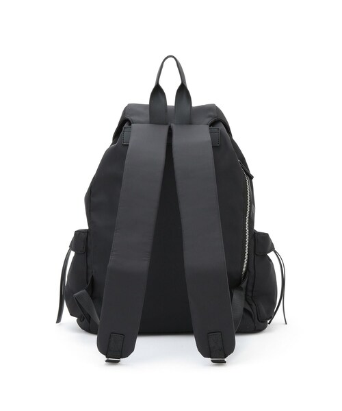 ADAM ET ROPE'(アダムエロペ)の「【WEB限定】フラップポケットリュックサック(バックパック/リュック・レディース・ブラック・F)」の14枚目の写真
