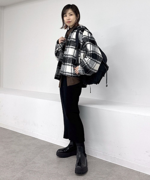 VIS（ビス）の「【J'aDoRe限定】【Hyman Roth】撥水バッグパック（バックパック/リュック・レディース・ブラック・F）」の12枚目の写真