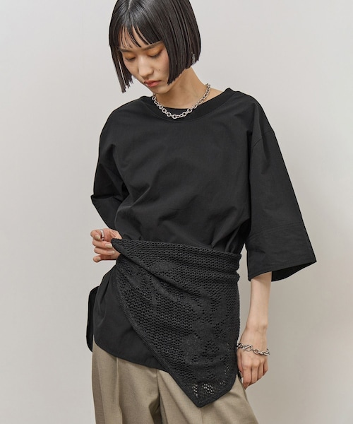 ADAM ET ROPE'(アダムエロペ)の「【追加】・【サステナブル】タイプライターTEEブラウス(シャツ/ブラウス・レディース・ブラック/ホワイト/ピンク/カーキ/ピンク系・F)」の2枚目の写真