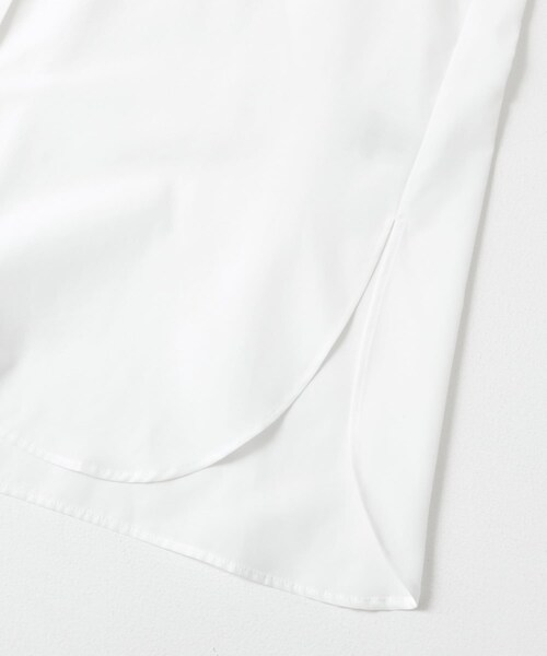 URBAN RESEARCH ROSSO（アーバンリサーチロッソ）の「MARILYN MOON　Modern tuck frill volume blouse（シャツ/ブラウス・レディース・WHITE/NAVYWHITE・FREE）」の7枚目の写真