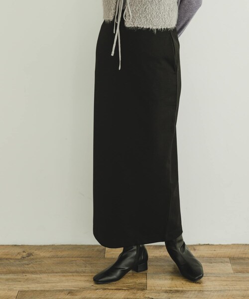 ITEMS URBANRESEARCH(アイテムズ アーバンリサーチ)の「裏起毛ポンチスカート(スカート・レディース・BLK/BRN/CHA・FREE)」の5枚目の写真