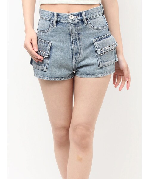 GYDA（ジェイダ）の「ring bijou studsデザインデニムショートパンツ（デニムパンツ・レディース・ブルー/アイスブルー・S/M）」の8枚目の写真