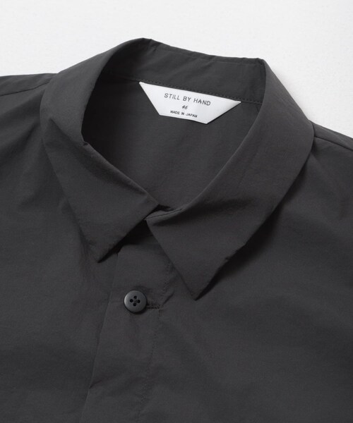 URBAN RESEARCH DOORS(アーバンリサーチドアーズ)の「STILL BY HAND ナイロンレギュラーカラーシャツ(シャツ/ブラウス・メンズ・BLACK/CHARCOAL/GREIGE・46/48)」の12枚目の写真
