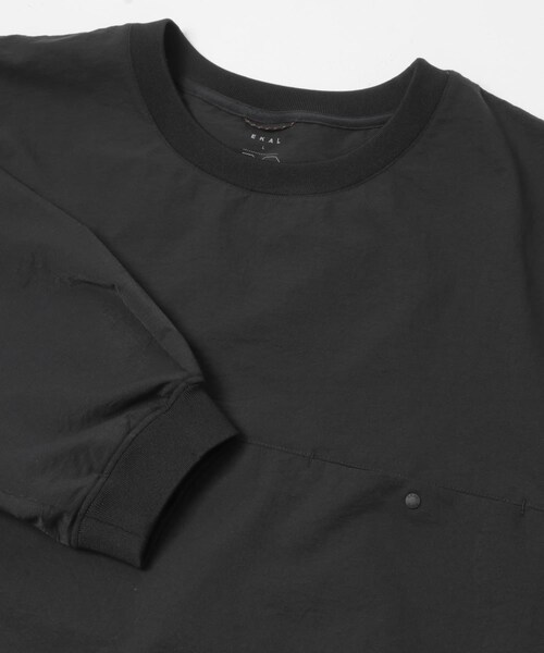 EKAL(エカル)の「『吸水速乾/通気性/軽量』DOT AIR LONG-SLEEVE PULLOVER(Tシャツ/カットソー・メンズ・ネイビー/ブラック・M/L)」の12枚目の写真