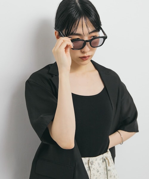 KBF（ケイビーエフ）の「ウェリントンフレームサングラス（メガネ・レディース・BROWN/BLACK/BLUE GRAY・one）」の6枚目の写真