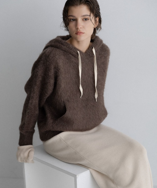URBAN RESEARCH Sonny Label（アーバンリサーチサニーレーベル）の「フーディシャギーニットプルオーバー（ニット/セーター・レディース・グレー/ブラウン/ネイビー・Free）」の2枚目の写真