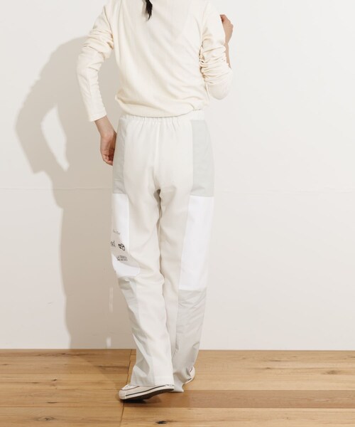 THE GOODLAND MARKET（ザグッドランドマーケット）の「SREU　Swiching PANTS（その他パンツ・レディース・IVORY2/IVORY1/BLACK1/BLACK2・L/S）」の6枚目の写真