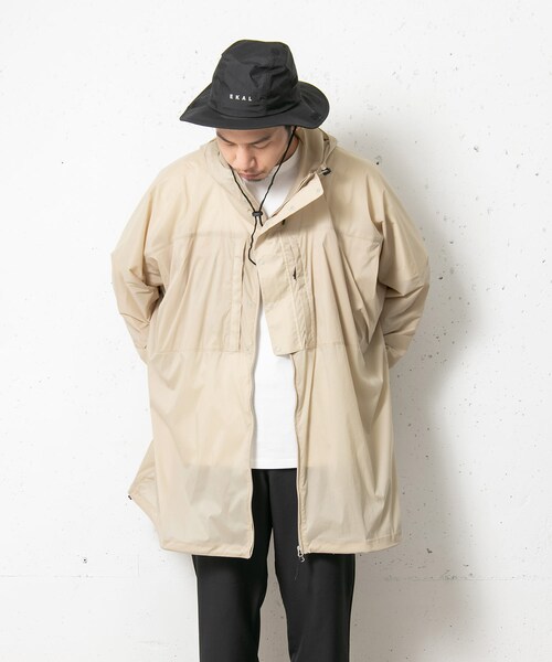 EKAL(エカル)の「ポータブルDWRオーバーコート(マウンテンパーカー・メンズ・BEG/BLK・S/M/L)」の22枚目の写真