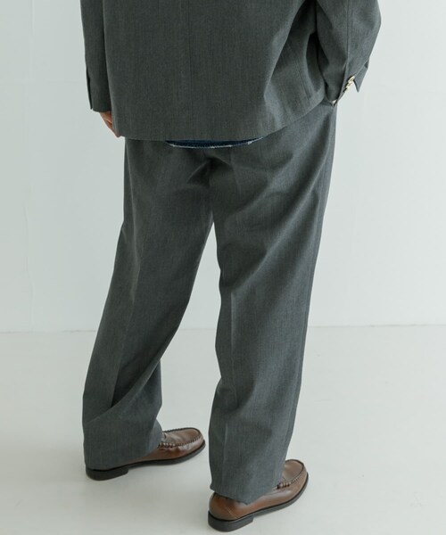 URBAN RESEARCH(アーバンリサーチ)の「FREEMANS SPORTING CLUB BLEECKER TROUSERS(その他パンツ・メンズ・61オリーブ/31グレー/51ネイビー/70カーキ・S/M/L)」の6枚目の写真