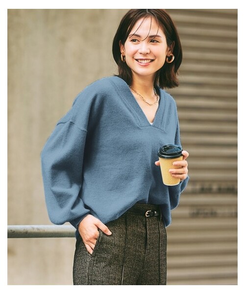 nissen（ニッセン）の「深Vネックニットトップス（ニット/セーター・レディース・ライトベージュ杢/ブルー/チャコールグレー杢/グリーン・L/LL/S/M）」の9枚目の写真