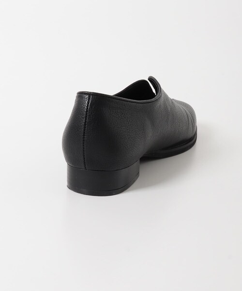 SENSE OF PLACE by URBAN RESEARCH（センスオブプレイスバイアーバンリサーチ）の「センタースリットスリッポンシューズ（スリッポン・メンズ・BLACK・26.5/27.5）」の10枚目の写真