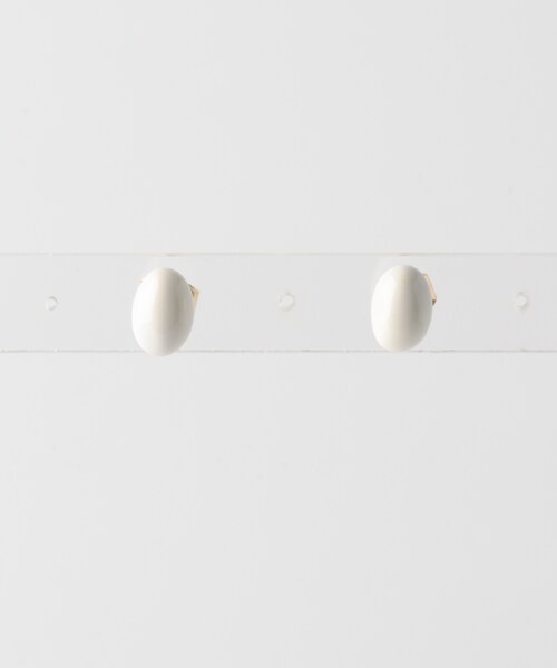 URBAN RESEARCH DOORS（アーバンリサーチドアーズ）の「カラーオーブピアス（ピアス（両耳用）・レディース・OFF/BLACK・One）」の4枚目の写真