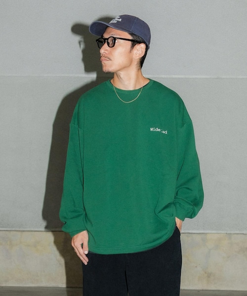URBAN RESEARCH(アーバンリサーチ)の「Wide Dad×GREENROOM SWEAT(スウェット・メンズ・GREEN・1/2)」の1枚目の写真