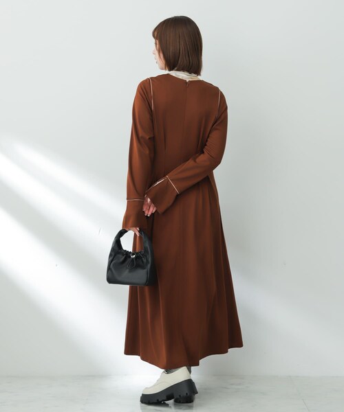 SENSE OF PLACE by URBAN RESEARCH（センスオブプレイスバイアーバンリサーチ）の「ウエストタックカットワンピース（ワンピース・レディース・BROWN/GREIGE/BLACK・one）」の17枚目の写真