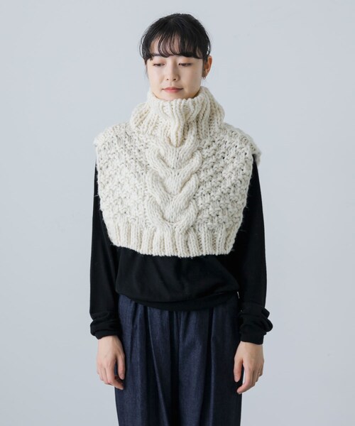 かぐれ（カグレ）の「ペルーショルダーニットウォーマー（ネック