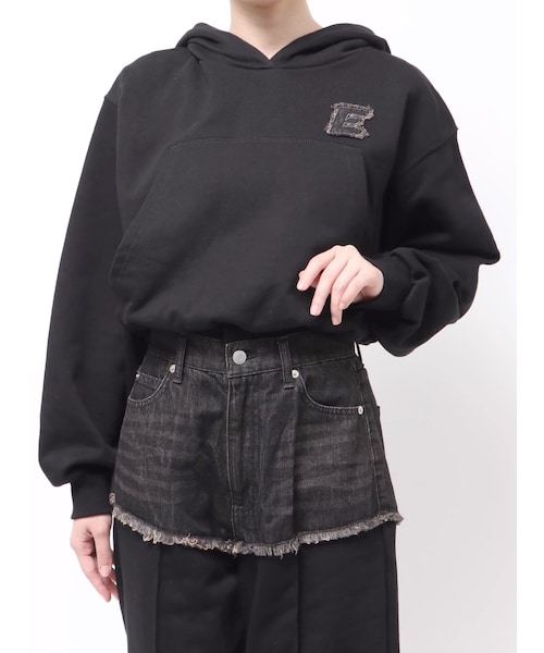 EVRIS（エヴリス）の「デニムワンポイントバルーンショートフーディ【セットアップ着用可能】（パーカー・レディース・グレー/ブラック/ネイビー・F）」の9枚目の写真