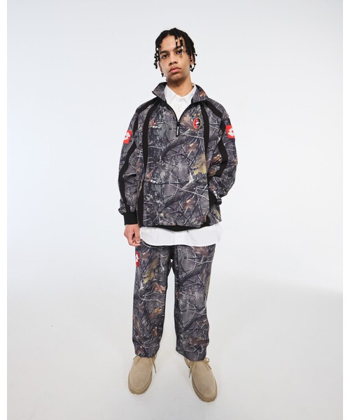 URBAN RESEARCH（アーバンリサーチ）の「LOTTO　STRETCH HALF ZIP BLOUSON（ブルゾン・メンズ・BLACK/CAMO・M/L/XL/XXL）」の19枚目の写真