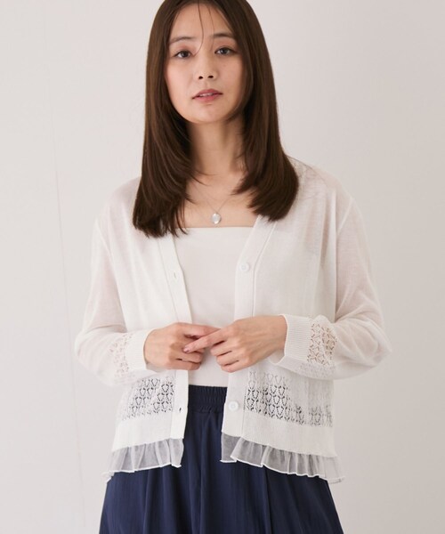 Jayro(ジャイロ)の「裾切替シアーカーディガン(カーディガン/ボレロ・レディース・ブラック/ライトグレー/ホワイト系/ベージュ/グリーン/ブルー/サックス/ピンク系/オレンジ系・F)」の2枚目の写真