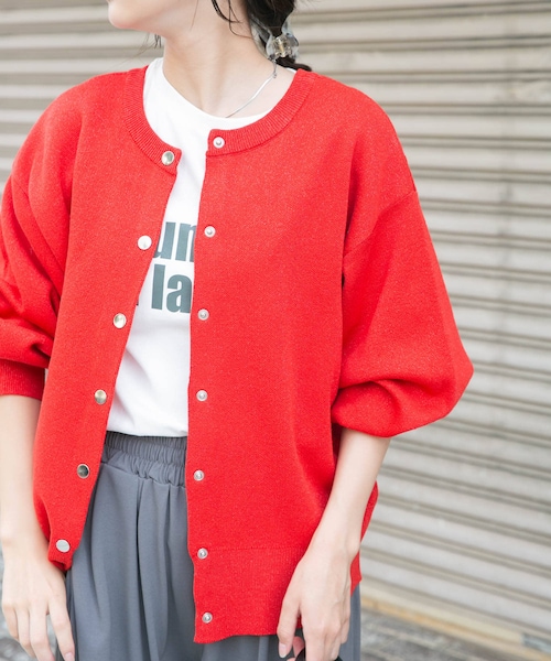 ITEMS URBANRESEARCH（アイテムズ アーバンリサーチ）の「ドットボタンラメニットカーディガン（カーディガン/ボレロ・レディース・BLK/RED/GRY・FREE）」の3枚目の写真