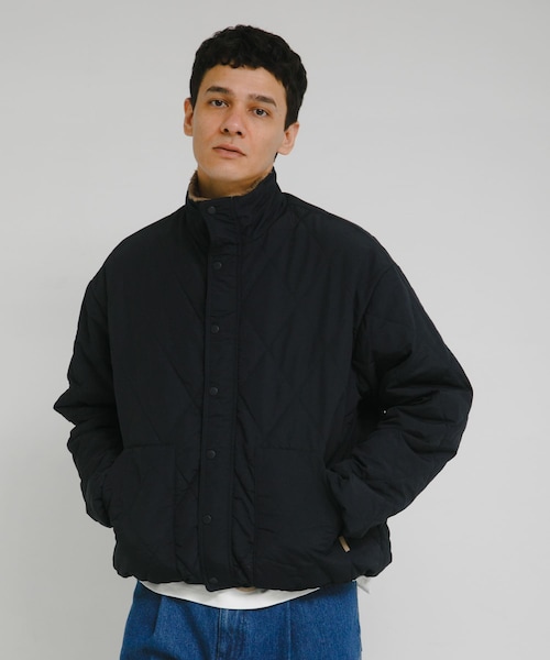 URBAN RESEARCH Sonny Label（アーバンリサーチサニーレーベル）の「リバーシブルスタンドブルゾン（ブルゾン・メンズ・ブラック/ネイビー・M/L/XL）」の2枚目の写真