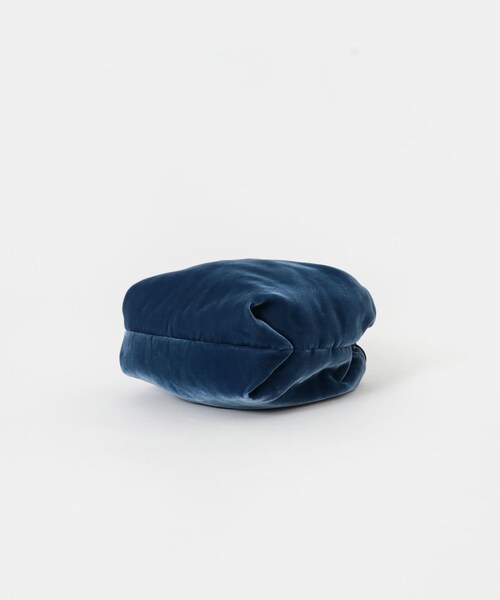 URBAN RESEARCH(アーバンリサーチ)の「『一部別注カラー』JAMIRAY EGGVELVET D/S PUFFER BAG(ショルダーバッグ・レディース・BLUE/BLACK/別注RED・-)」の20枚目の写真