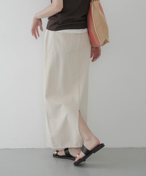 URBAN RESEARCH Sonny Label（アーバンリサーチサニーレーベル）の「ライトオンスIラインデニムスカート（デニムスカート・レディース・アイボリー/ライトインディゴ・36/38）」の6枚目の写真