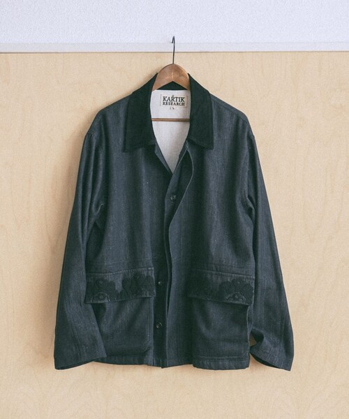 ADAM ET ROPE'(アダムエロペ)の「《別注》【Kartik Research / カルティック リサーチ】DENIM JACKET(デニムジャケット・メンズ・ブラック・L/M)」の5枚目の写真