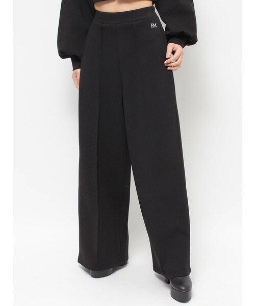 EATME（イートミー）の「センタープレスワイドパンツ（セットアップ可能）（その他パンツ・レディース・アイボリー/グレー/ブラック/ブルー・F）」の2枚目の写真