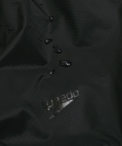 ADAM ET ROPE'（アダムエロペ）の「【公式サイト・実店舗限定】【Speedo×ADAM ET ROPE'】Water Proof Purse Bag（ショルダーバッグ・レディース・ブラック/カーキ/オレンジ・F）」の10枚目の写真