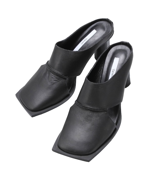 UN3D.（アンスリード）の「SIDE CUT SQUARE MULE（パンプス・レディース・ブラック/ベージュ/ミックス・37/38/36）」の2枚目の写真