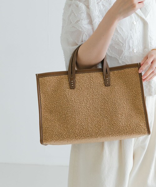 URBAN RESEARCH(アーバンリサーチ)の「A VACATION BREAD M(ハンドバッグ・レディース・BOU CAMEL・one)」の3枚目の写真