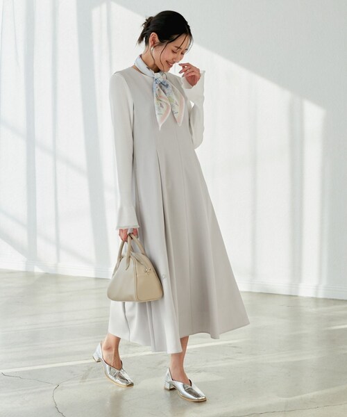 ROPE' PICNIC（ロペピクニック）の「【花粉ガード】クリアツイルジャンパースカート/セレモニー・通勤対応・セットアップ対応（ジャンパースカート・レディース・ライトグレー/キャメル系/ネイビー・36/38）」の8枚目の写真