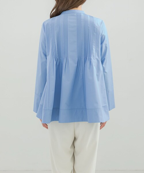 URBAN RESEARCH ROSSO（アーバンリサーチロッソ）の「フレアシルエットピンタックブラウス（シャツ/ブラウス・レディース・OFF WHITE/BLUE・Free）」の17枚目の写真