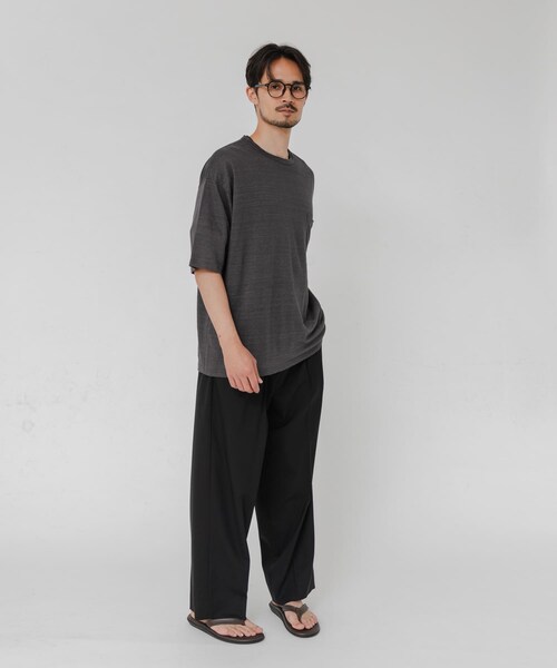 URBAN RESEARCH(アーバンリサーチ)の「『別注』YLEVE×URBAN RESEARCH LINEN POCKET T-SHIRTS(Tシャツ/カットソー・メンズ・BRIC/CHARCOAL/ECRU・4/5)」の17枚目の写真