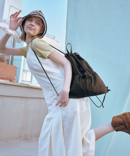 SMELLY（スメリー）の「ドロストポケットナップサック（バックパック/リュック・レディース・BLK/GRY・-）」の11枚目の写真