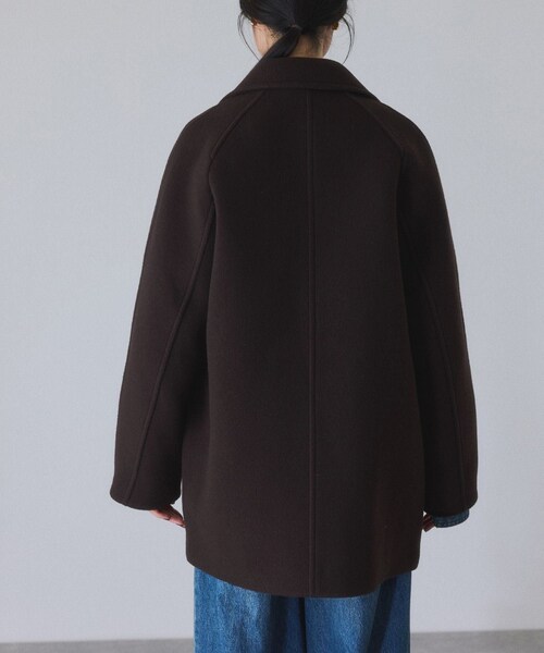 ADAM ET ROPE'(アダムエロペ)の「【定番】ウールボンディングミドルコート(ステンカラーコート・レディース・ダークブラウン/キャメル・36/38)」の19枚目の写真