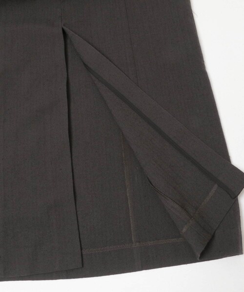 URBAN RESEARCH(アーバンリサーチ)の「new basic WOOL LINEN SILK ONE-PIECE(ワンピース・レディース・BROWN・36/38)」の6枚目の写真