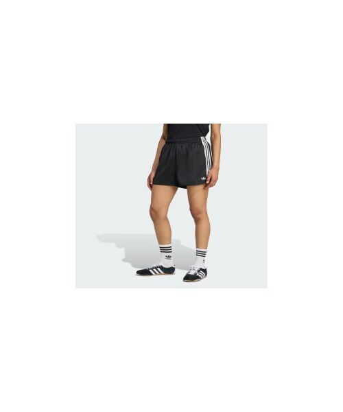 adidas(アディダス)の「アディダス オリジナルス サテン ショーツ ラッフル スリーストライプス(パンツ・レディース・ブラック/ピンク・XS/S/M/L/XL/2XL/3XL/5XL/J/XS/J/S/J/M/J/L/J/XL/J/2XL/J/3XL)」の21枚目の写真