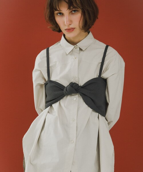 LAATO（ラート）の「twist bustier（キャミソール・レディース・シャドウ/クリーム・Free）」の3枚目の写真