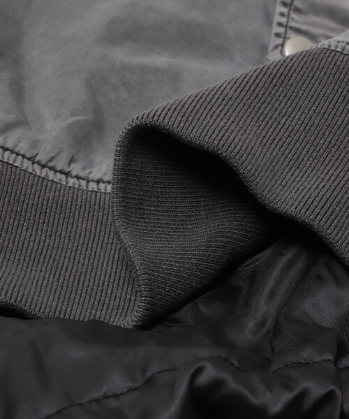 ITEMS URBANRESEARCH(アイテムズ アーバンリサーチ)の「ピグメントダイ オーバーサイズMA-1(MA-1・メンズ・KHAKI/GREIGE/GRAY・M/L)」の14枚目の写真