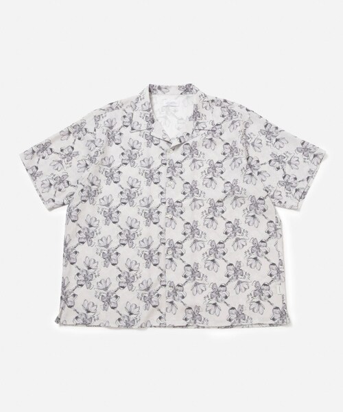 Saturdays NYC(サタデーズ ニューヨークシティ )の「Canty Floral Print SS Shirt(シャツ/ブラウス・レディース・ブラック/ホワイト・L/M/S/XL/XS)」の5枚目の写真