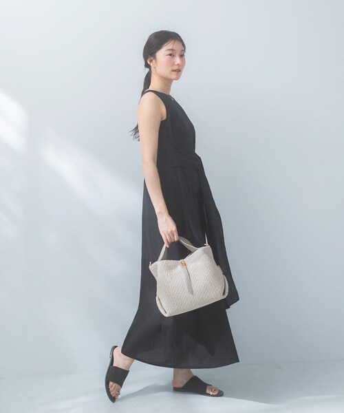 URBAN RESEARCH ROSSO（アーバンリサーチロッソ）の「リネン混リボンドレス（ワンピース・レディース・BLACK/VANILLA/GREEN/P/BLUE・Free）」の19枚目の写真