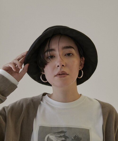 ADAM ET ROPE'（アダムエロペ）の「【La Maison de Lyllis（メゾンドリリス）】BOB/バケットハット（ハット・レディース・ブラック/ブラウン・F）」の6枚目の写真