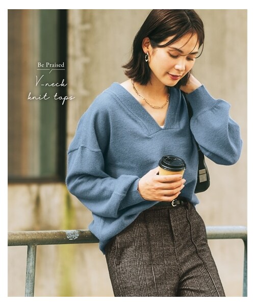 nissen（ニッセン）の「深Vネックニットトップス（ニット/セーター・レディース・ライトベージュ杢/ブルー/チャコールグレー杢/グリーン・L/LL/S/M）」の8枚目の写真