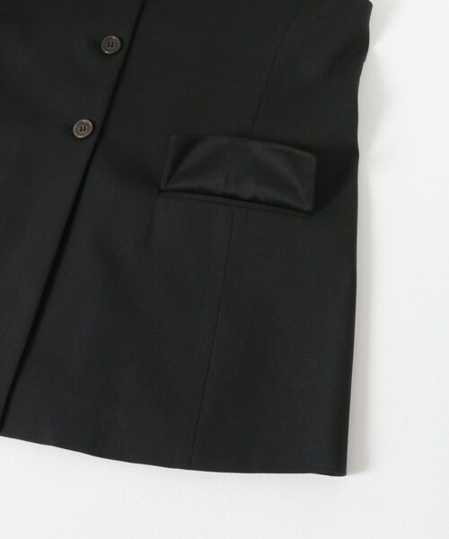 URBAN RESEARCH（アーバンリサーチ）の「AMOMENTO　OVERSIZED BUTTON UP VEST（ベスト・レディース・BLACK/DARK BROWN・0）」の11枚目の写真