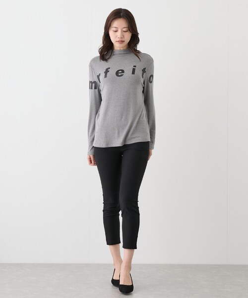 Jayro(ジャイロ)の「ロゴ入りボトルネックプルオーバー(Tシャツ/カットソー・レディース・ブラック/チャコール/グレー/ホワイト系/レッド・F)」の18枚目の写真