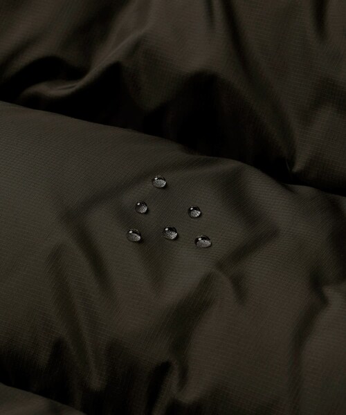 URBAN RESEARCH（アーバンリサーチ）の「THE NORTH FACE　Nuptse Hoodie（その他アウター・メンズ・CK/FA/K・M/L/XL）」の8枚目の写真