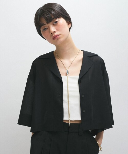 ADAM ET ROPE'(アダムエロペ)の「【接触冷感】ショートシャツジャケット(シャツ/ブラウス・レディース・ブラック/ベージュ・F)」の1枚目の写真